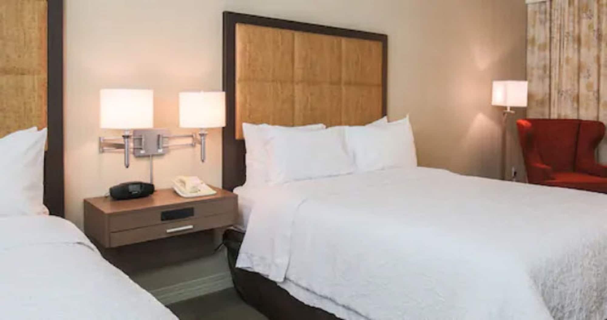 Hampton Inn & Suites Camarillo Bagian luar foto