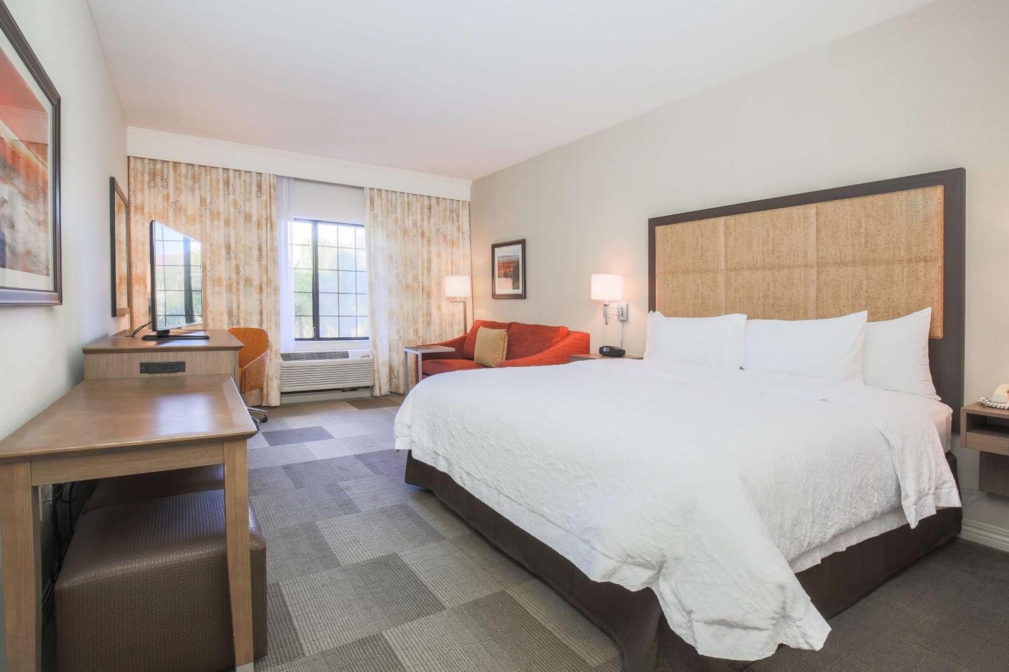 Hampton Inn & Suites Camarillo Bagian luar foto