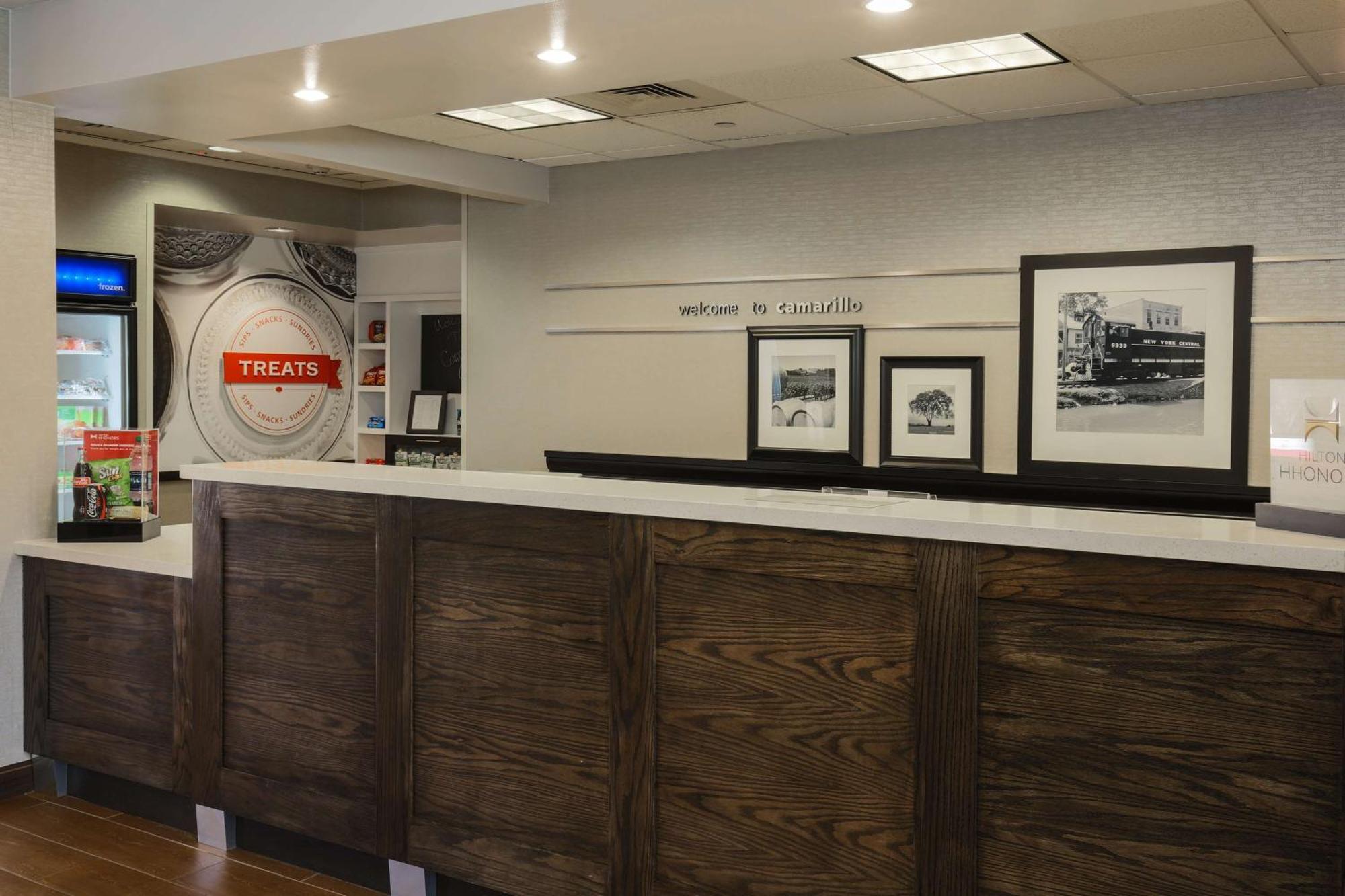 Hampton Inn & Suites Camarillo Bagian luar foto