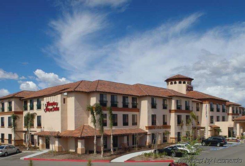 Hampton Inn & Suites Camarillo Bagian luar foto