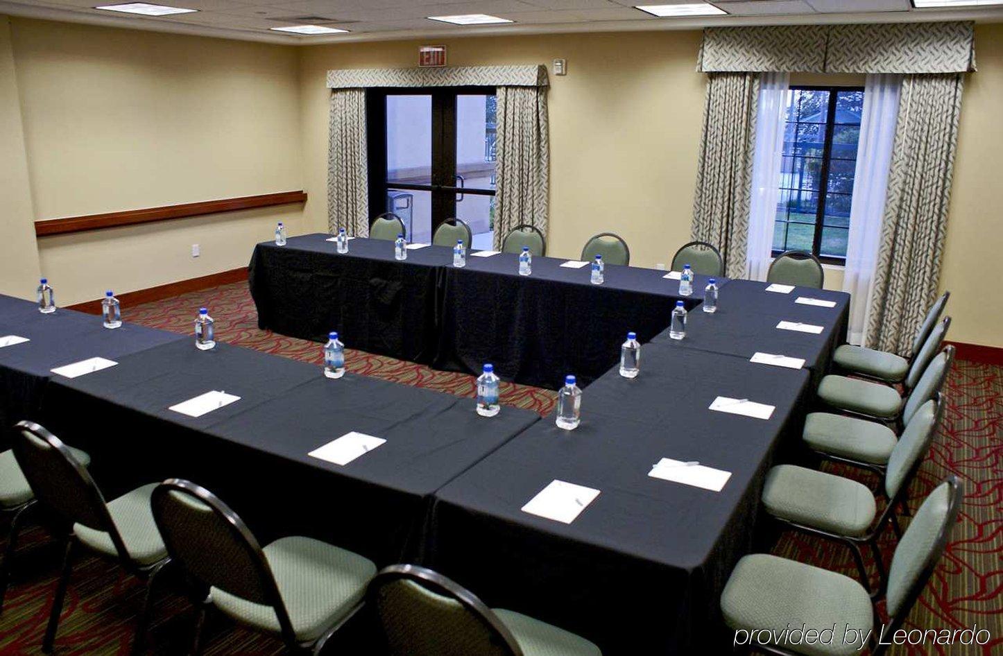 Hampton Inn & Suites Camarillo Fasilitas foto